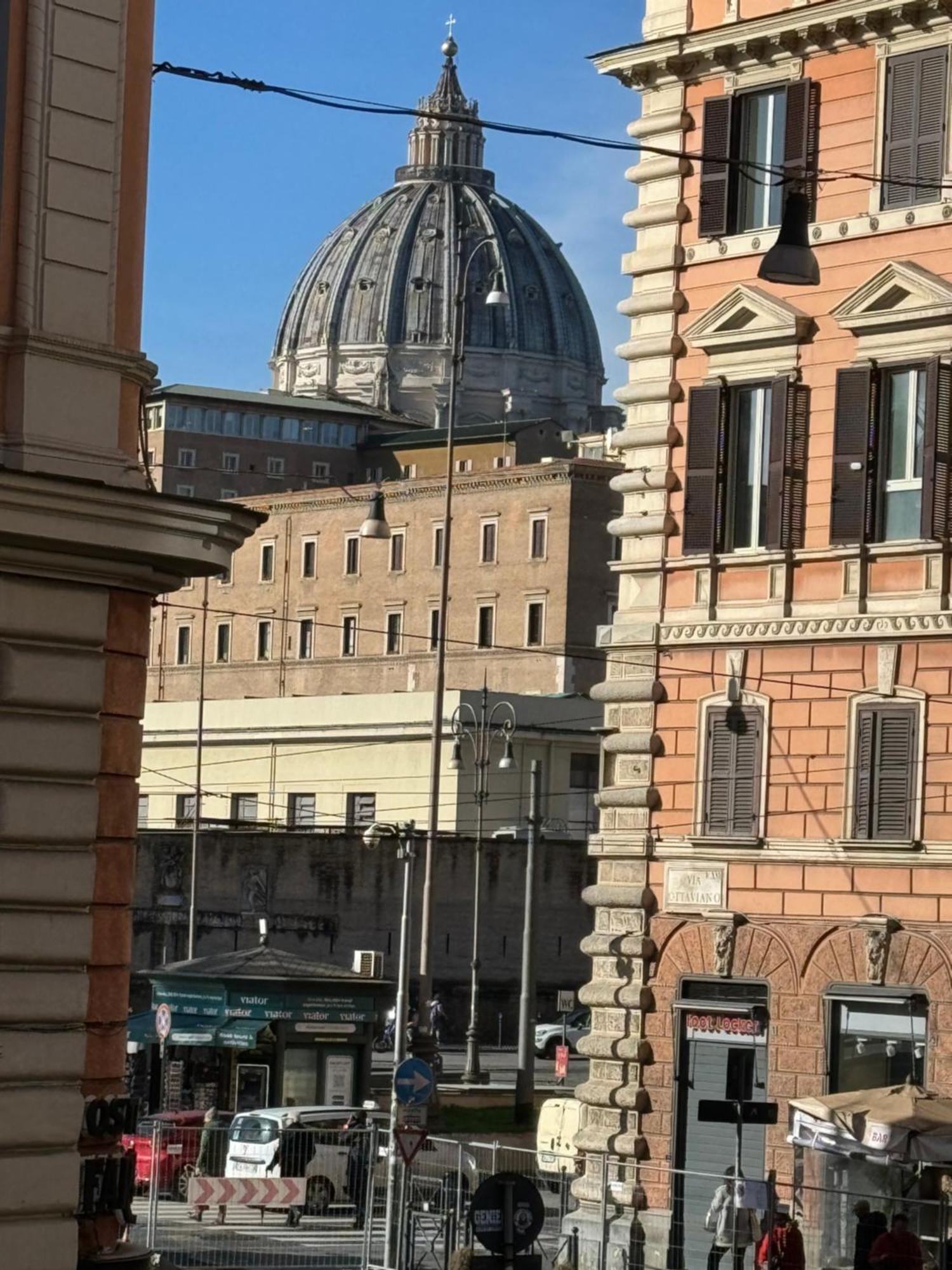 Sweet House Via Dei Gracchi Apartment Rome Exterior photo